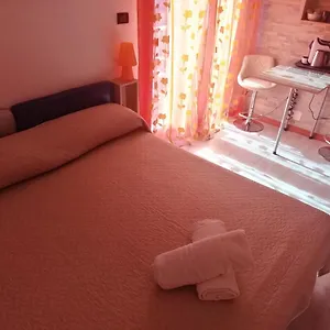 2* Bed & Breakfast Republic