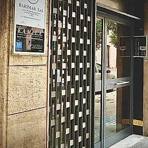  Bed and breakfast Piccinni 191 Italia