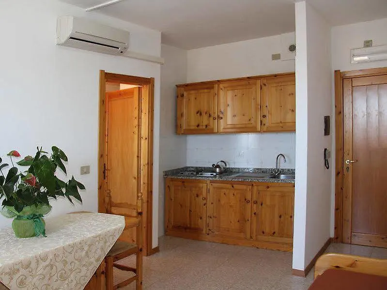 ألغيرو Gardenia Casa Vacanze 3*,  إيطاليا
